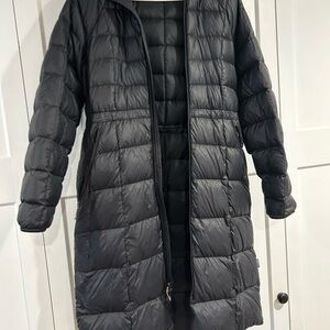 REI Women's Black Puffer Jacket